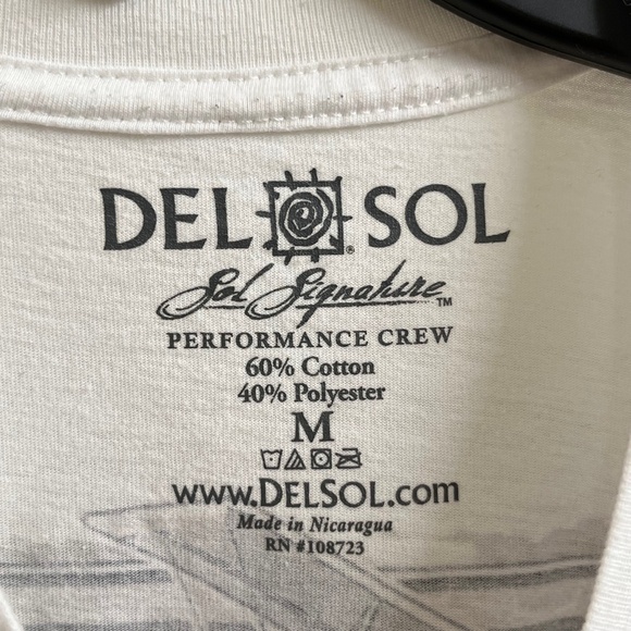 Del Sol Color Change Mickey Mouse World Tour '28 Disney Tee Men's Medium Used - Picture 6 of 13